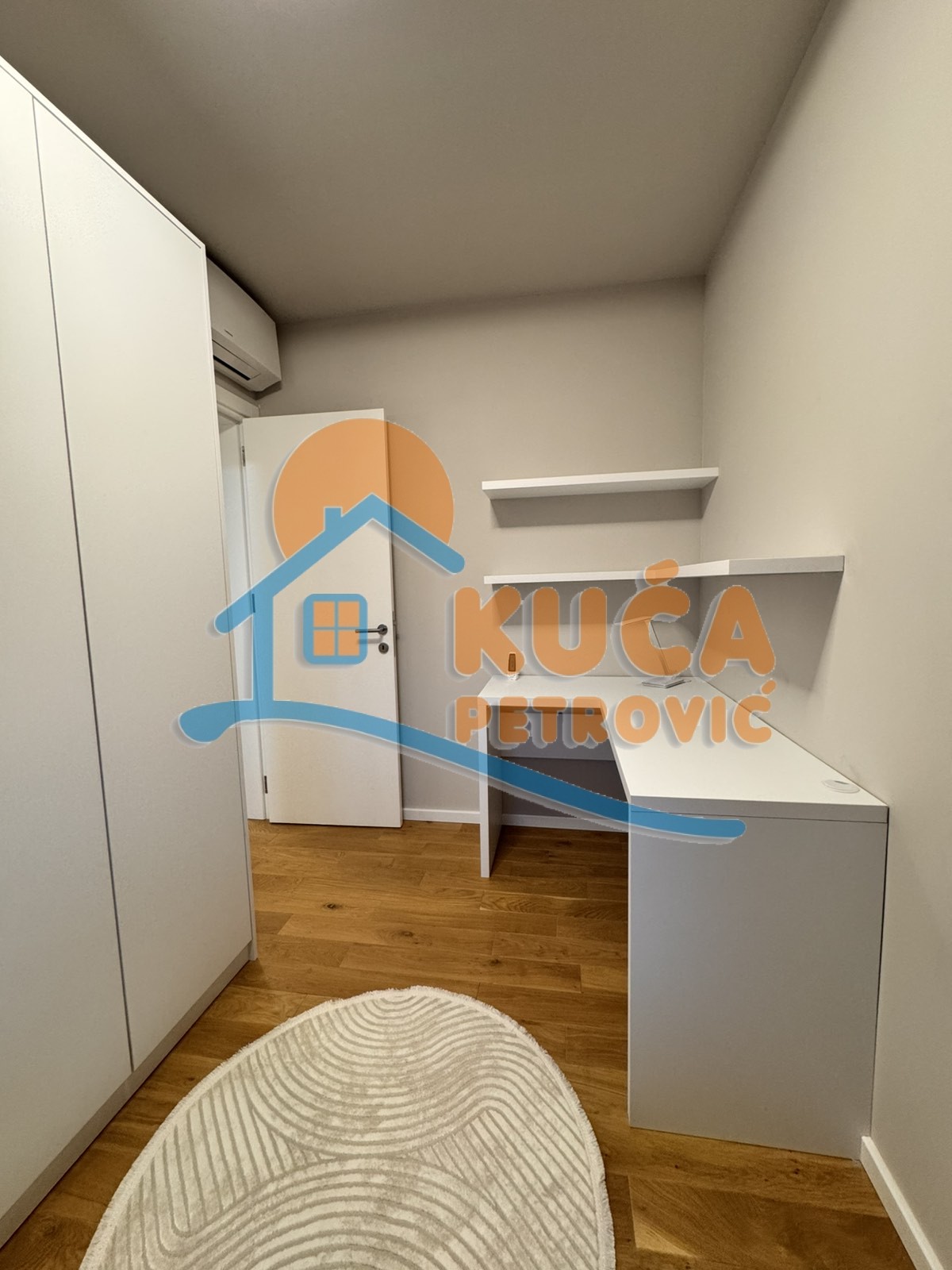 četvorosoban stan, 76 m2, Medijana, Bulevar Nemanjića ID: i-013343 13