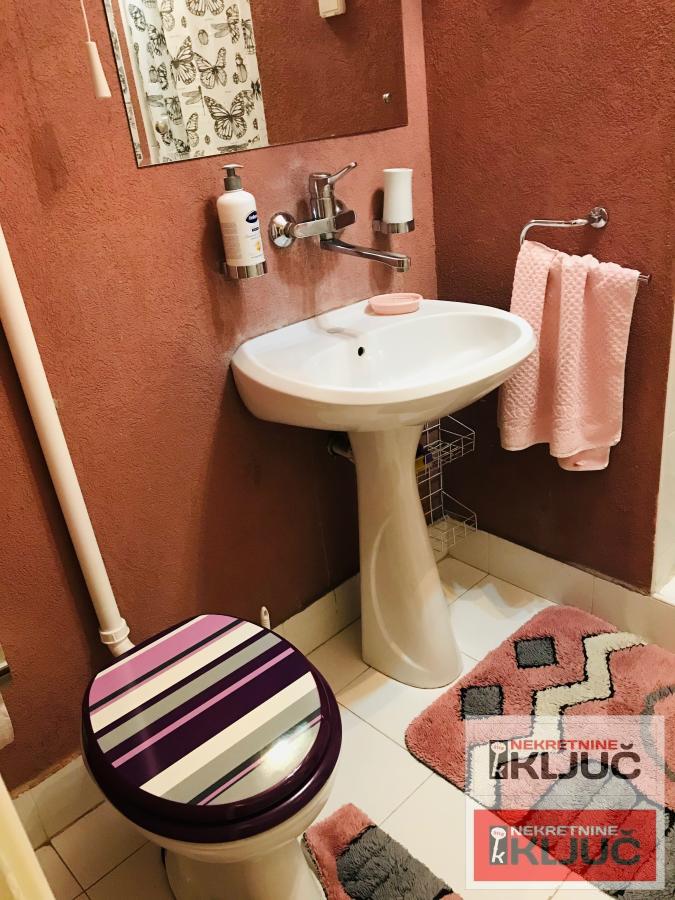 KOD IZVRŠNOG VEĆA, Jednoiposoban, 30m2+ 6m2 Terasa 6