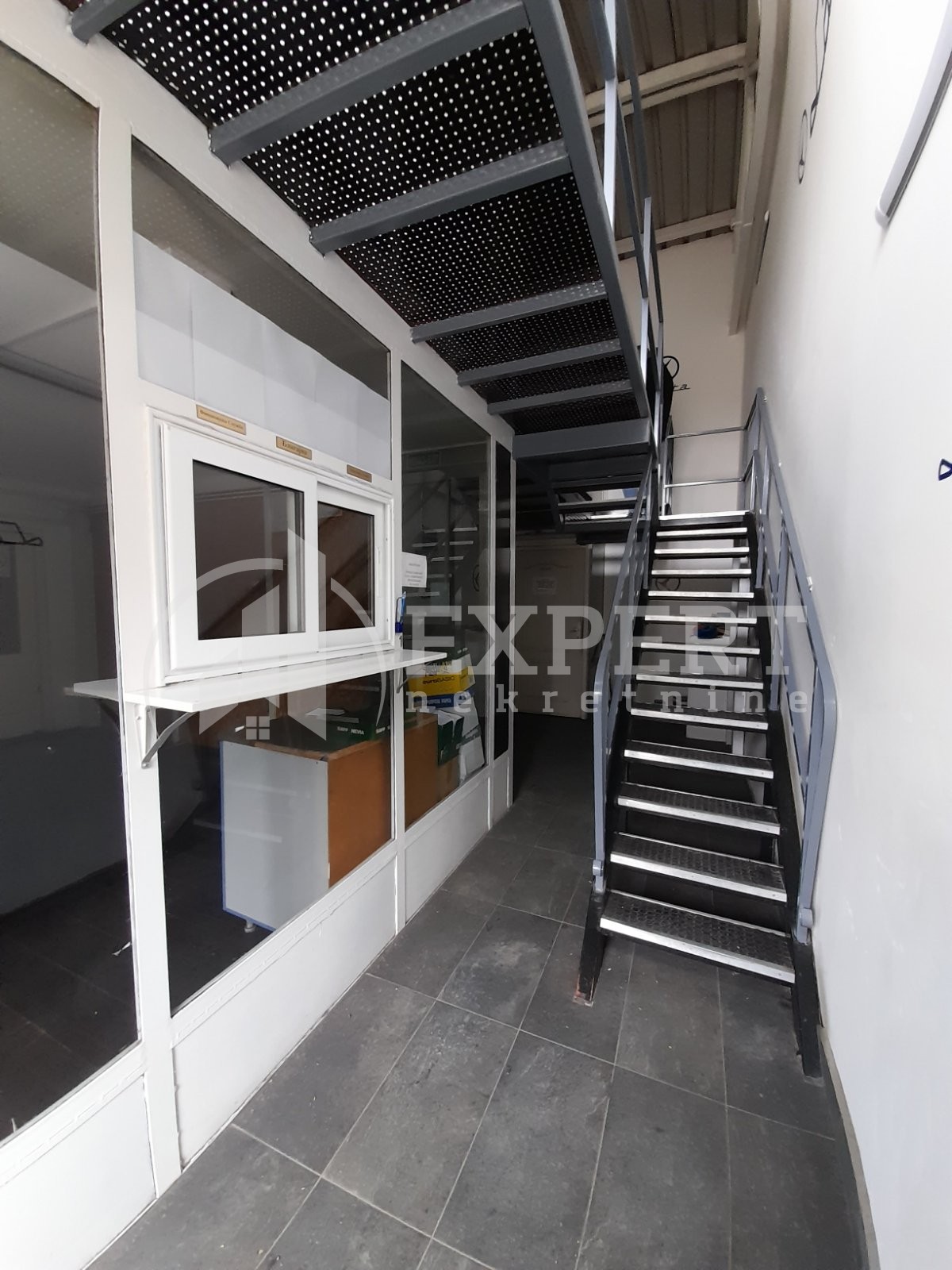 Lokal, 550 m2, Ćalije, Matejevački put ID: i-013306 4