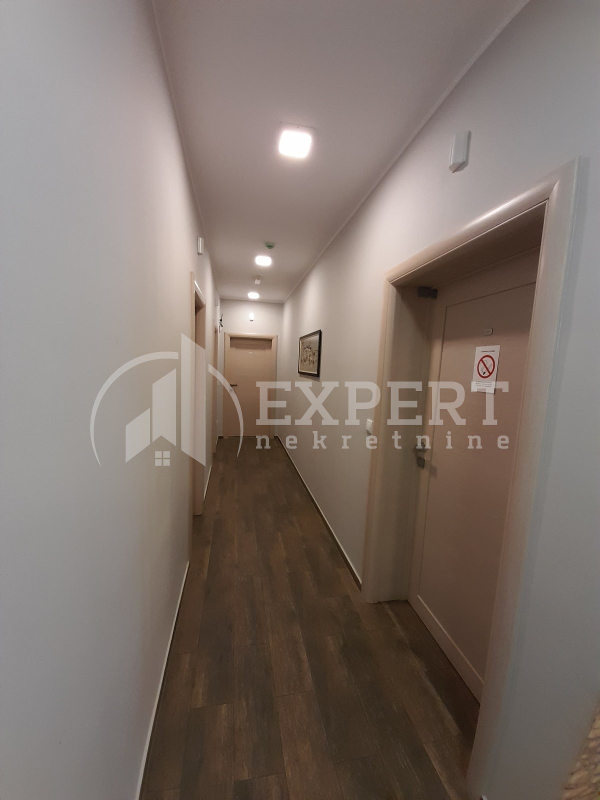 Lokal, 550 m2, Ćalije, Matejevački put ID: i-013306 14