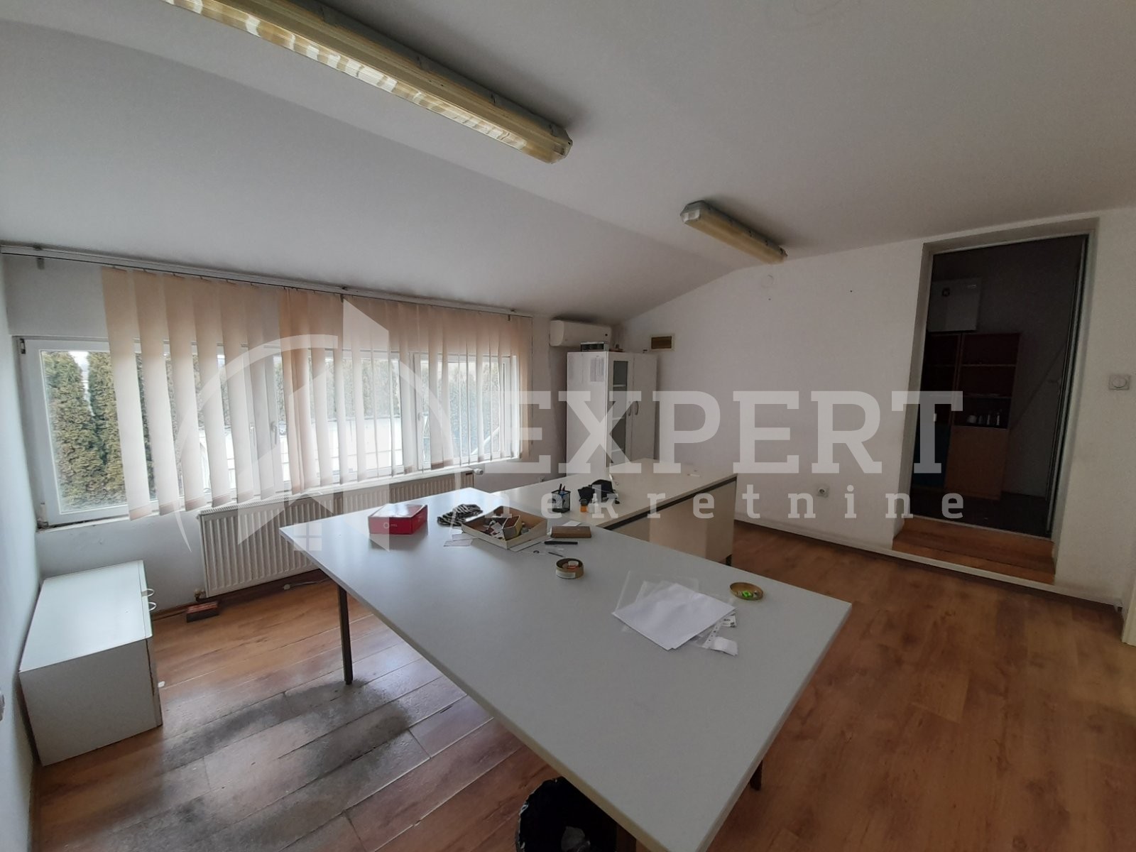 Lokal, 550 m2, Ćalije, Matejevački put ID: i-013306 7