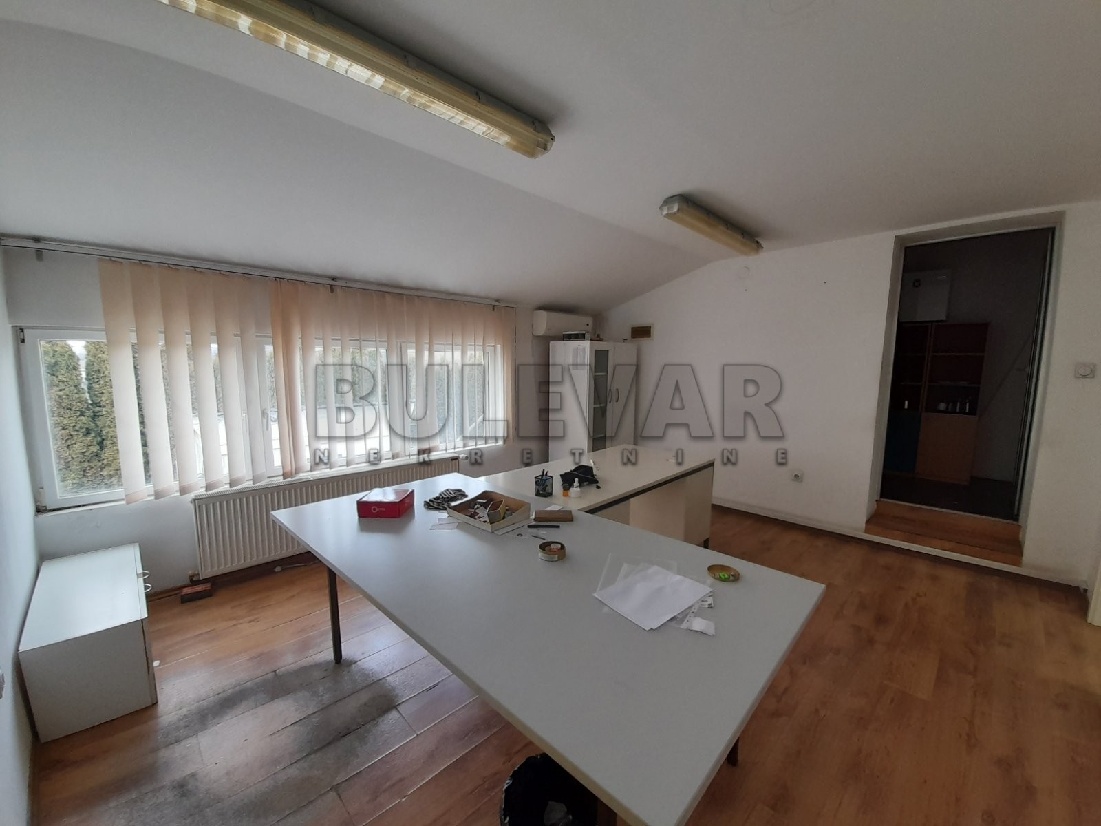 Lokal, 550 m2, Ćalije, Matejevački put ID: i-013306 7