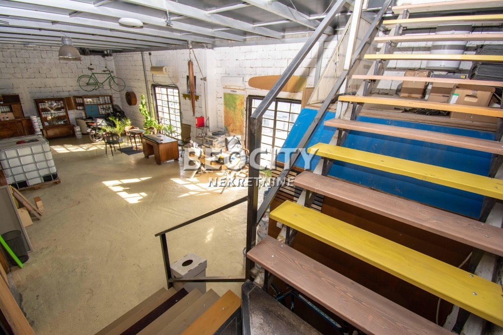 Lokal, 735 m2, Mali Mokri Lug, Bekerelova ID: 69687 9