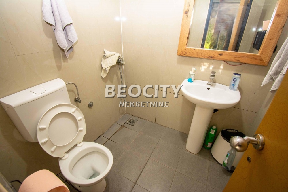 Lokal, 735 m2, Mali Mokri Lug, Bekerelova ID: 69687 15