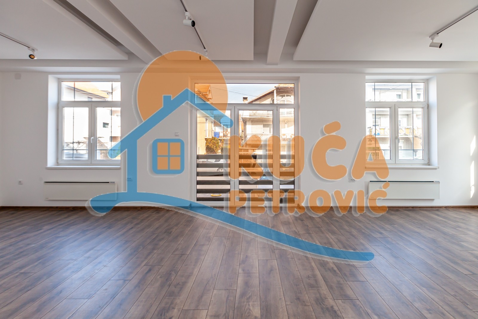 Trosoban stan, 106 m2, Pantelej, Bulevar Svetog Pantelejmona ID: p-013339 1
