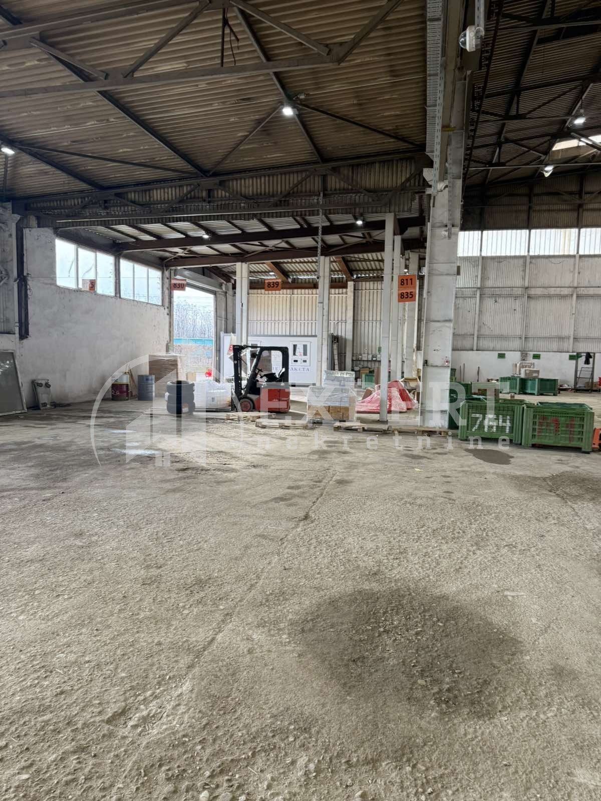 Lokal, 1500 m2, Čamurlija, Bulevar 12. februar ID: p-013210 3