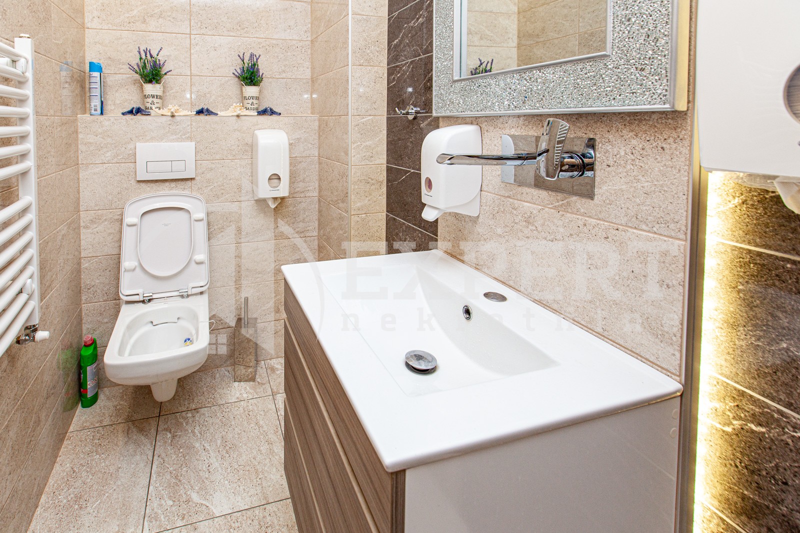 Trosoban stan, 116 m2, Centar, Svetozara Markovića ID: p-013349 19