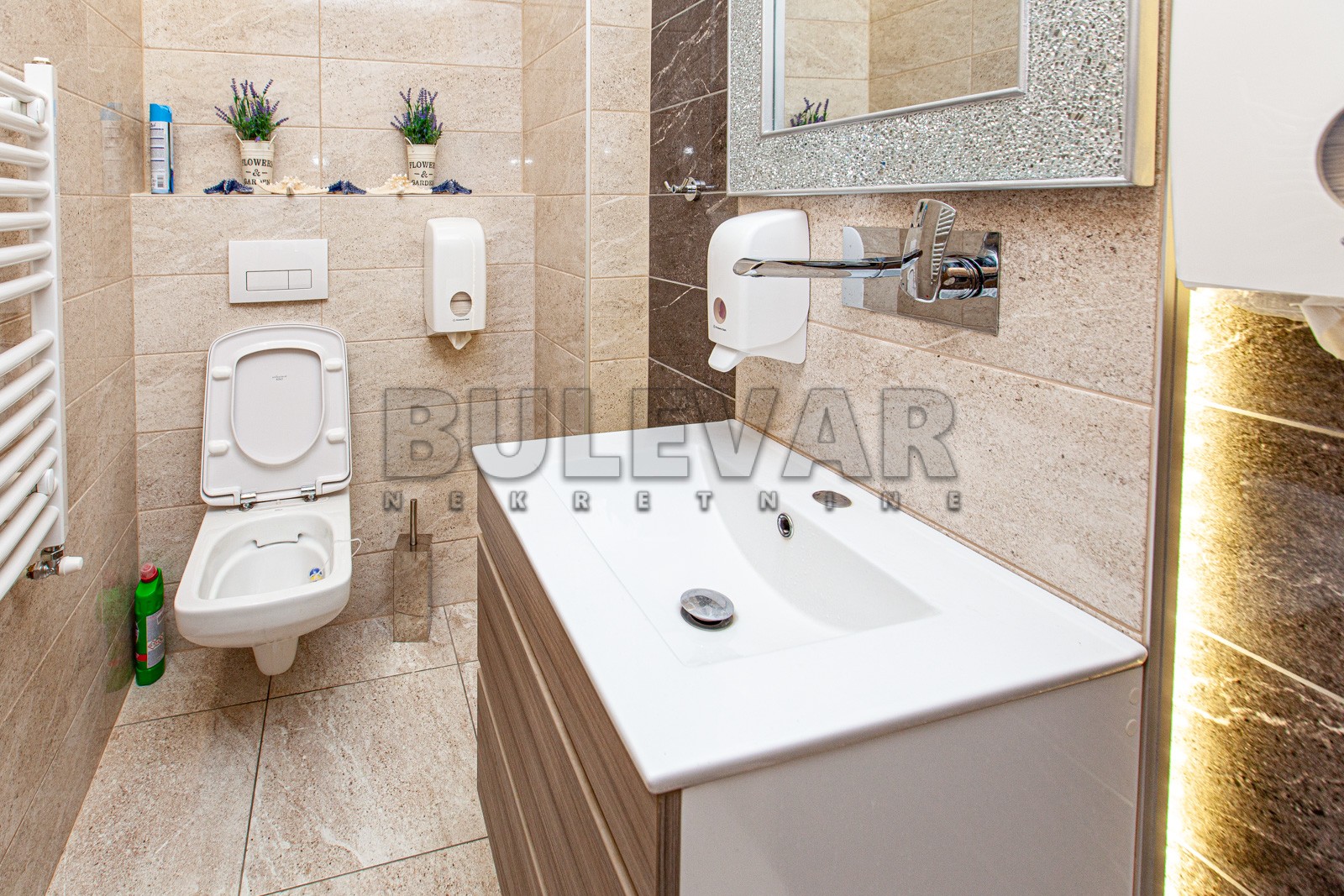 Trosoban stan, 116 m2, Centar, Svetozara Markovića ID: p-013349 19