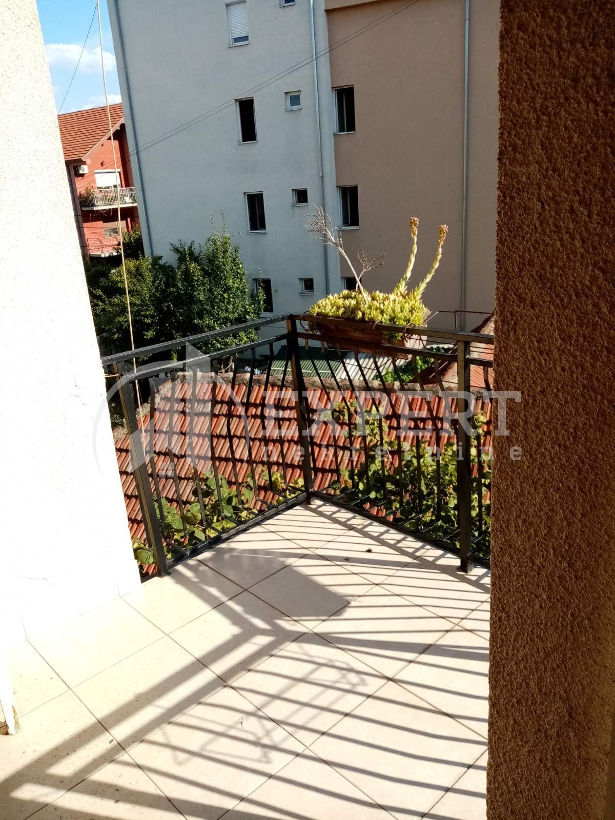 Dvosoban stan, 61 m2, Vojna bolnica, Dušana Trivunca ID: i-06251 9