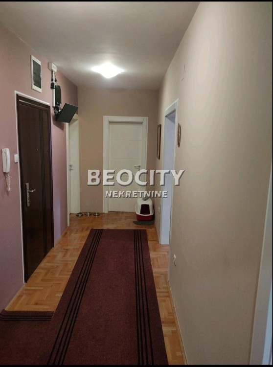 Trosoban stan, 70 m2, Telep, Šarplaninska ID: 116323 4