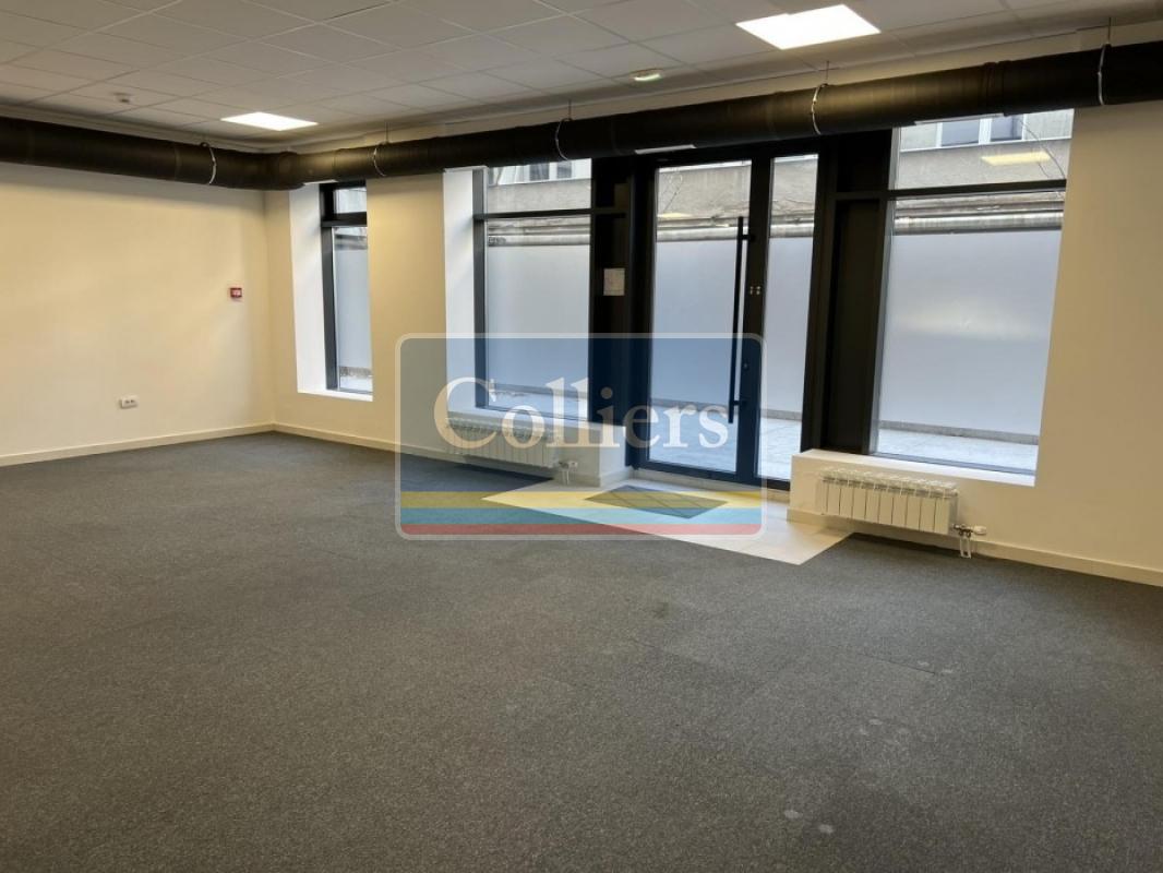 Čukarica, Banovo brdo, Bore Markovica, Lokal, 139.00m2, 2400 EUR 4