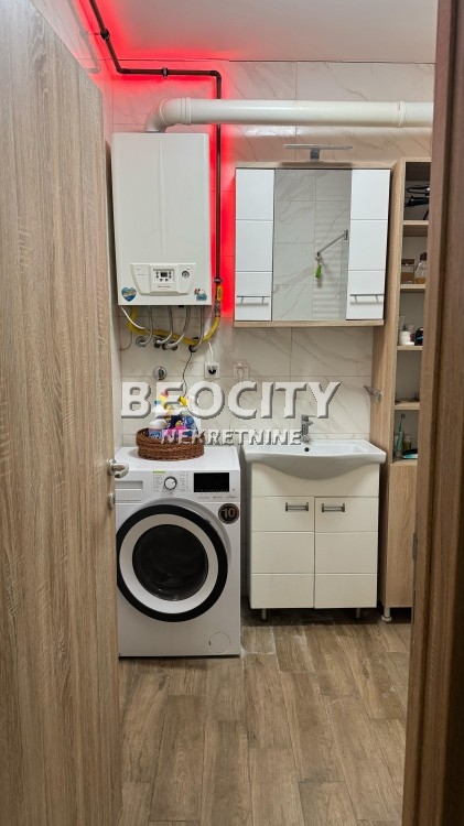 Dvosoban stan, 57 m2, Svetosavska ID: 93188 17