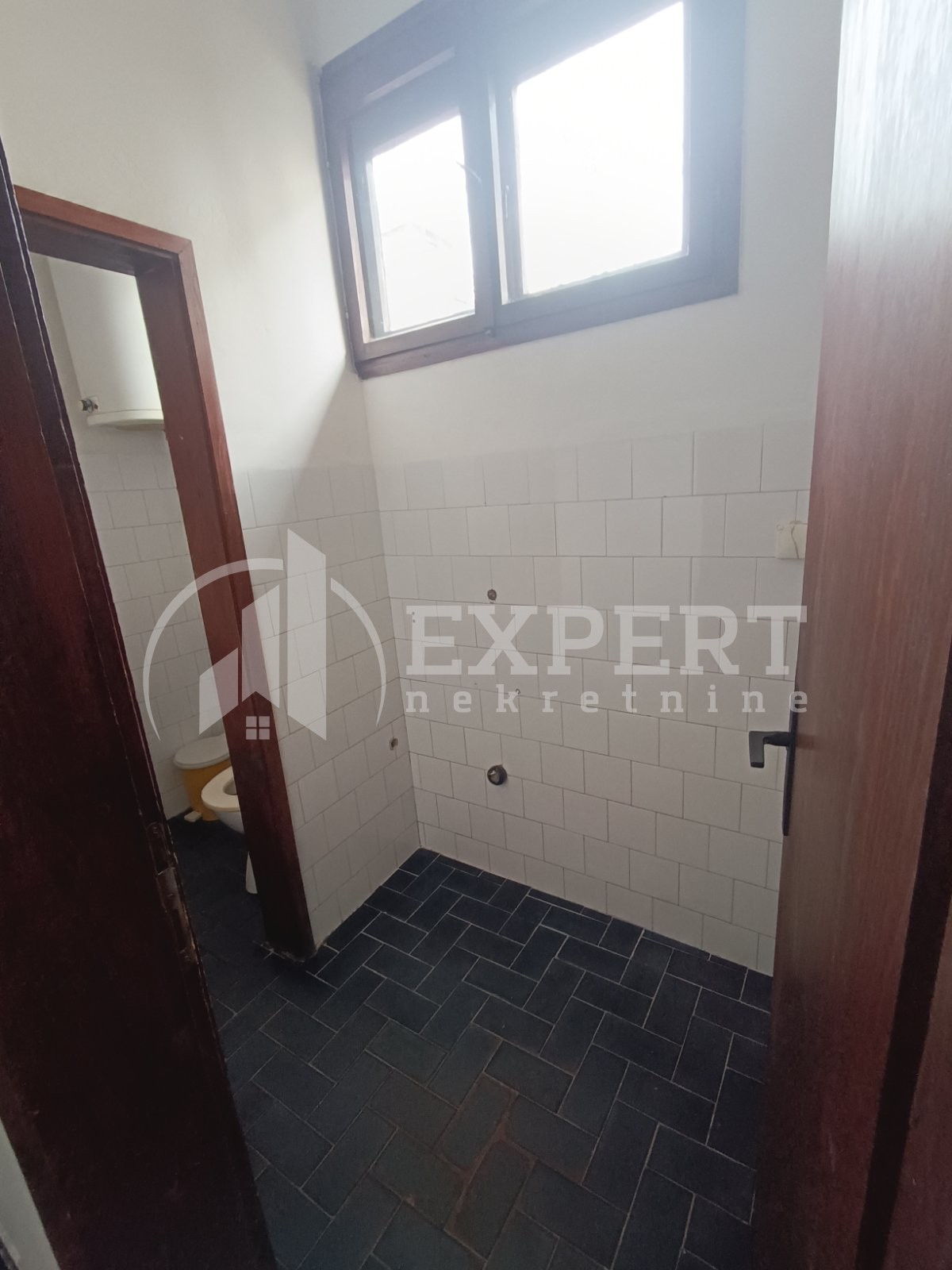 Lokal, 28 m2, Durlan, Učiteljska ID: i-013368 5