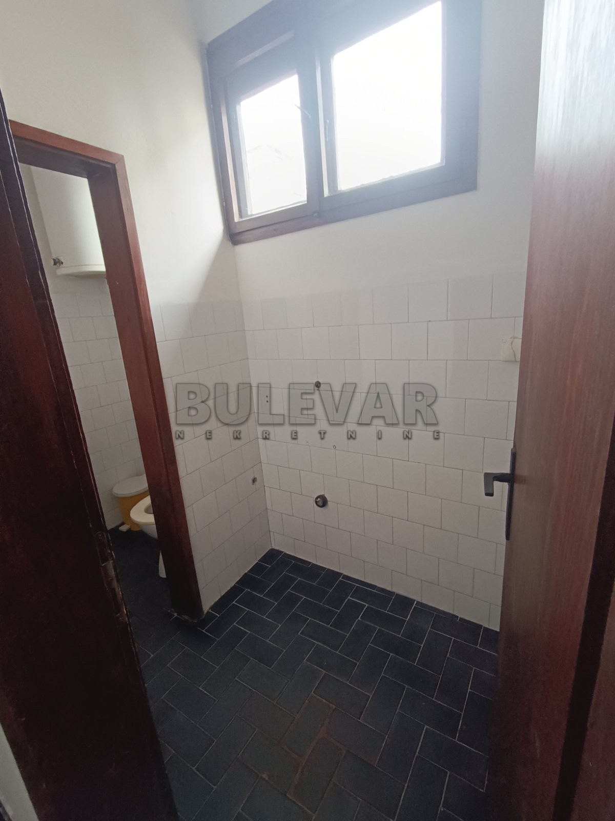 Lokal, 28 m2, Durlan, Učiteljska ID: i-013368 5