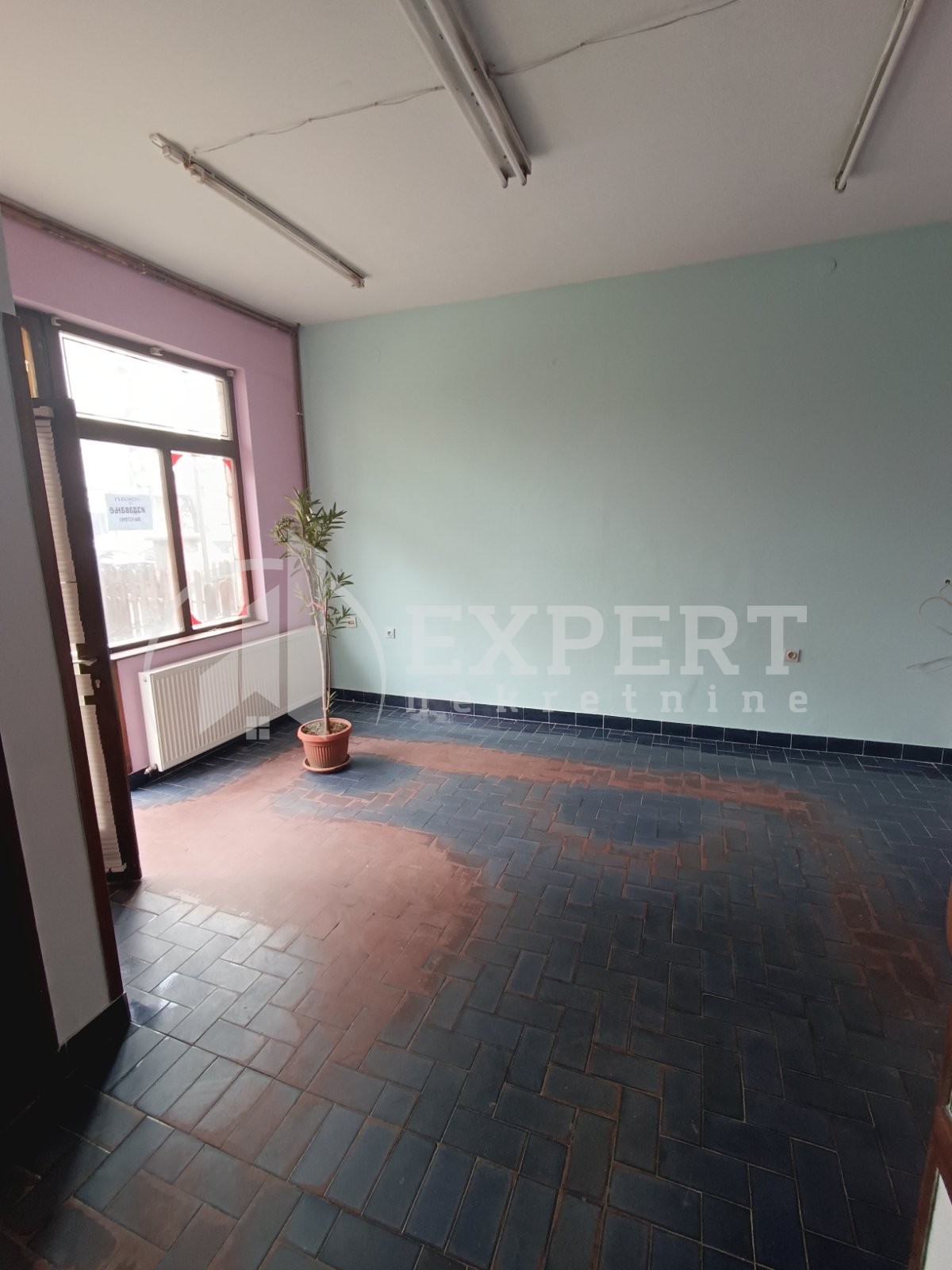 Lokal, 28 m2, Durlan, Učiteljska ID: i-013368 1