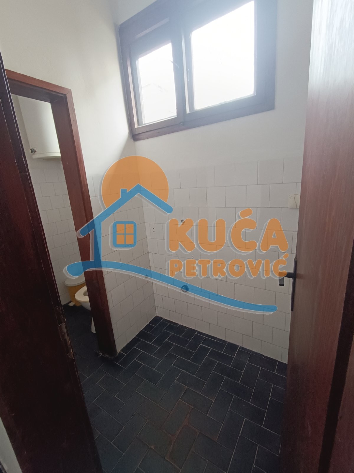 Lokal, 28 m2, Durlan, Učiteljska ID: i-013368 5