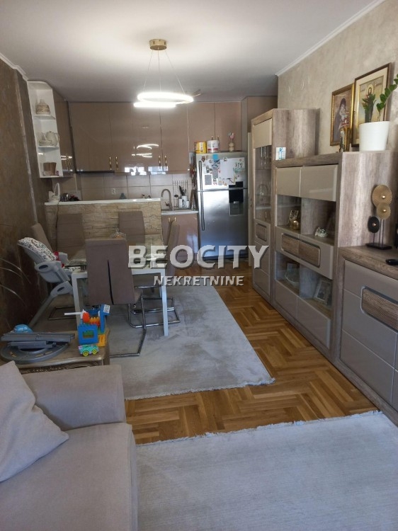 Trosoban stan, 70 m2, Nova Detelinara, Dr Svetislava Kasapinovića ID: 108465 2