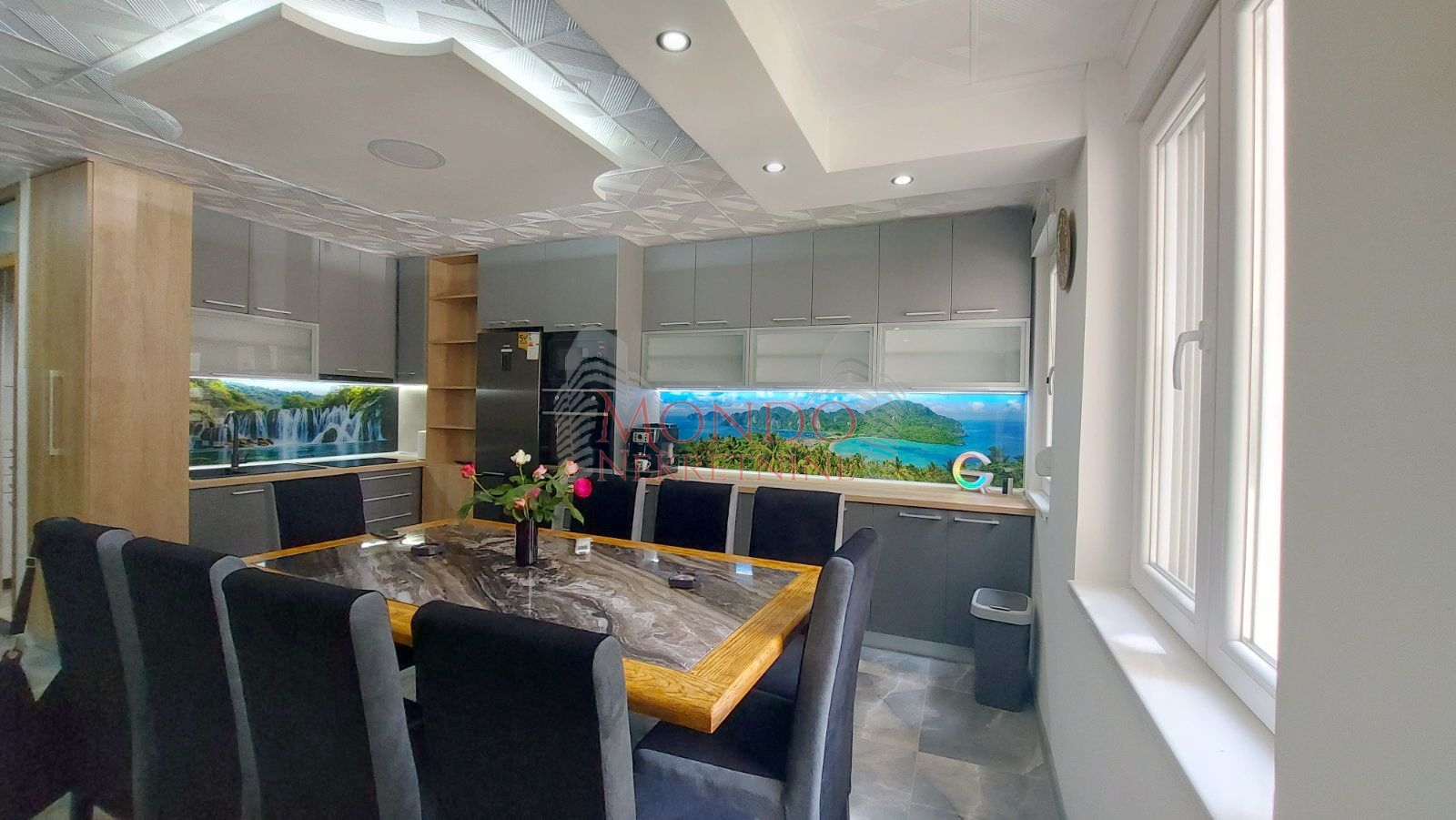 Trosoban stan preko puta os Mika Antic, Knjazevacka 4