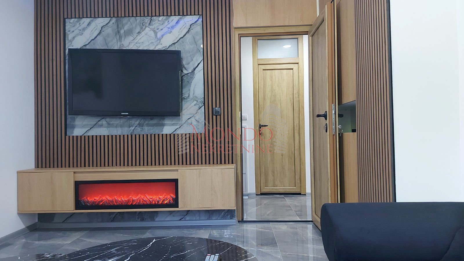 Trosoban stan preko puta os Mika Antic, Knjazevacka 2