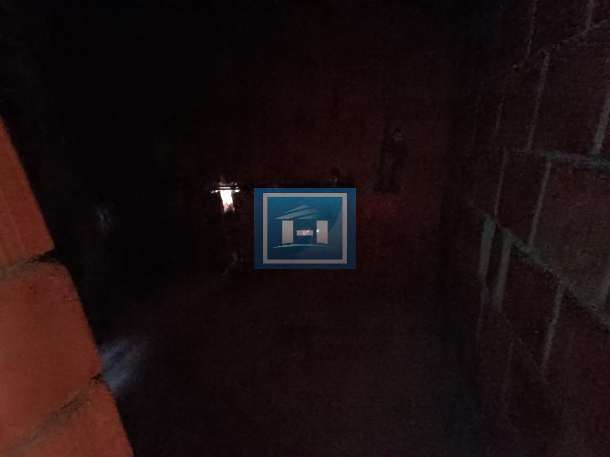 Veliki četverosoban stan koji može da se pretvori u dva manja 19