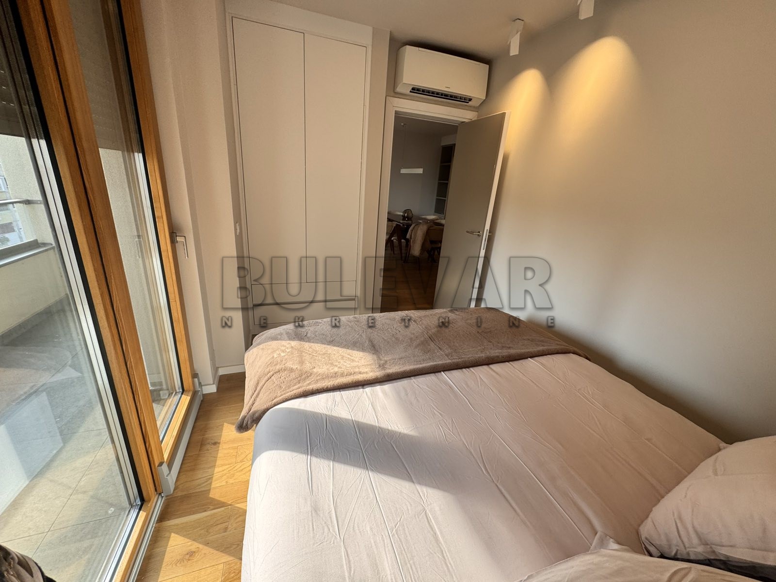 četvorosoban stan, 76 m2, Medijana, Bulevar Nemanjića ID: i-013343 11