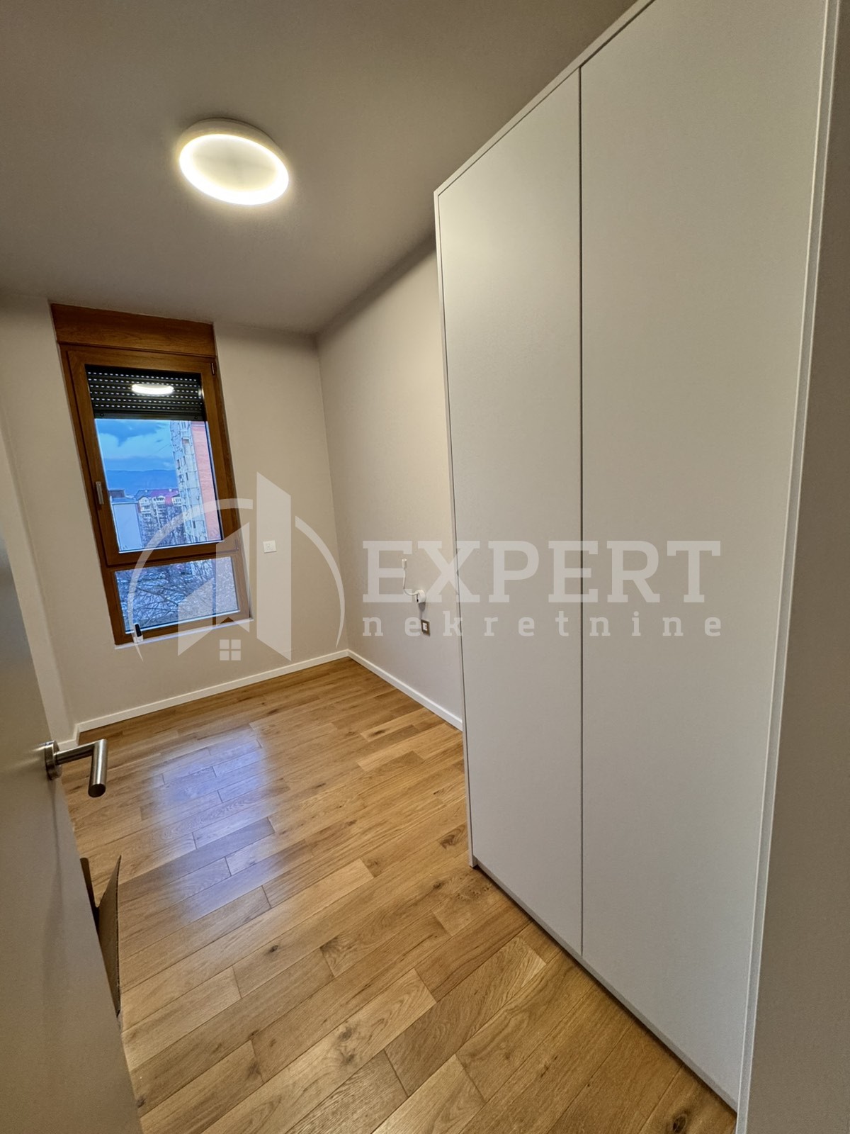 četvorosoban stan, 76 m2, Medijana, Bulevar Nemanjića ID: i-013343 15