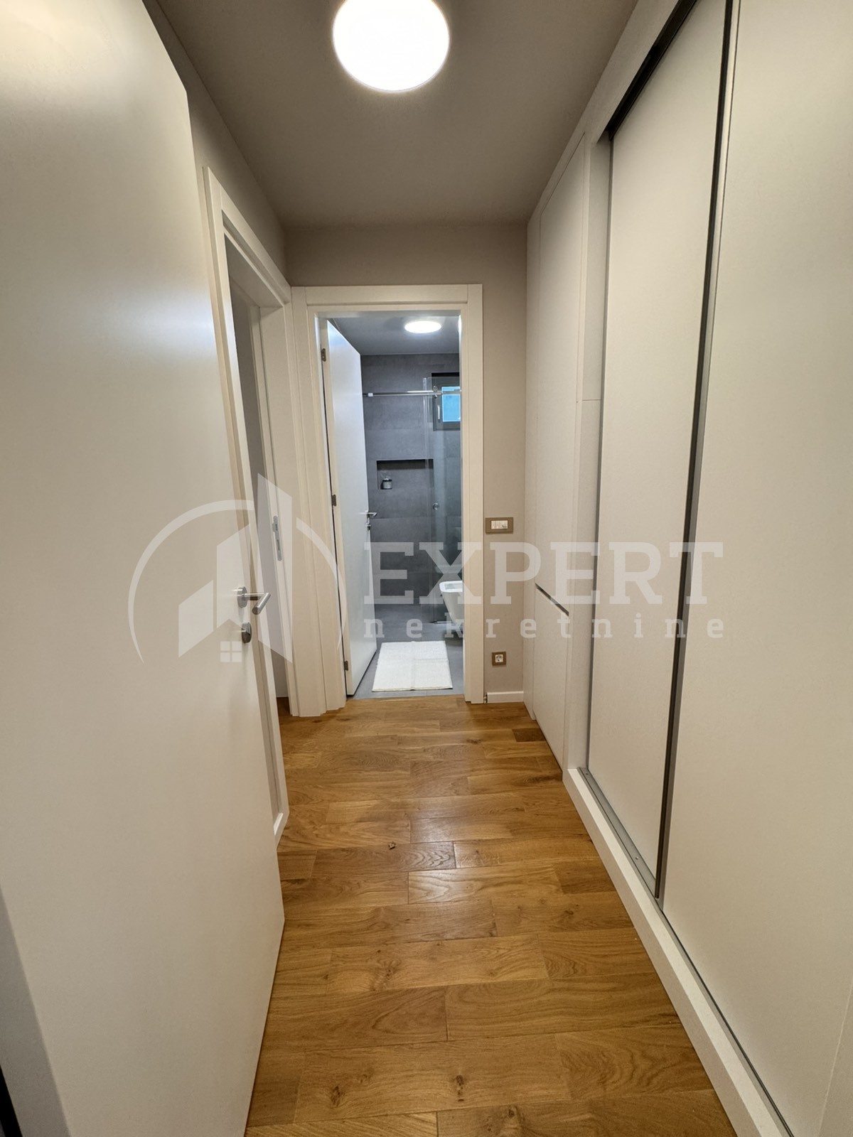 četvorosoban stan, 76 m2, Medijana, Bulevar Nemanjića ID: i-013343 16