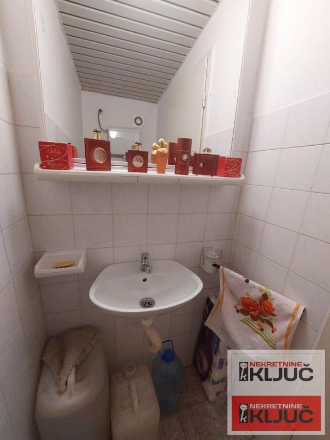 SOMBORSKI BULEVAR, 94m2, Četvorosoban, Fasadna cigla 13