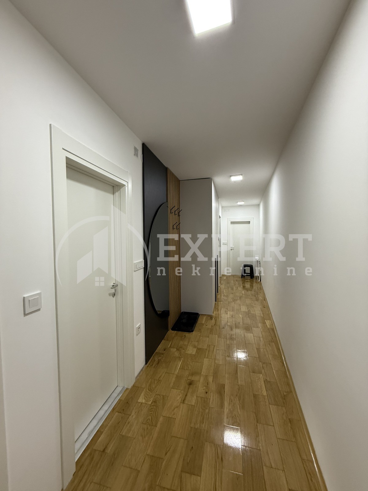 Jednosoban stan, 60 m2, Centar, Vožda Karađorđa ID: i-013387 16