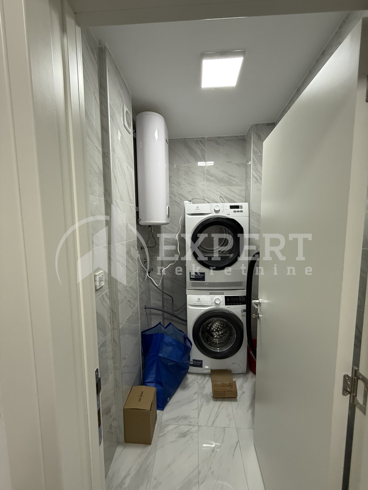 Jednosoban stan, 60 m2, Centar, Vožda Karađorđa ID: i-013387 11