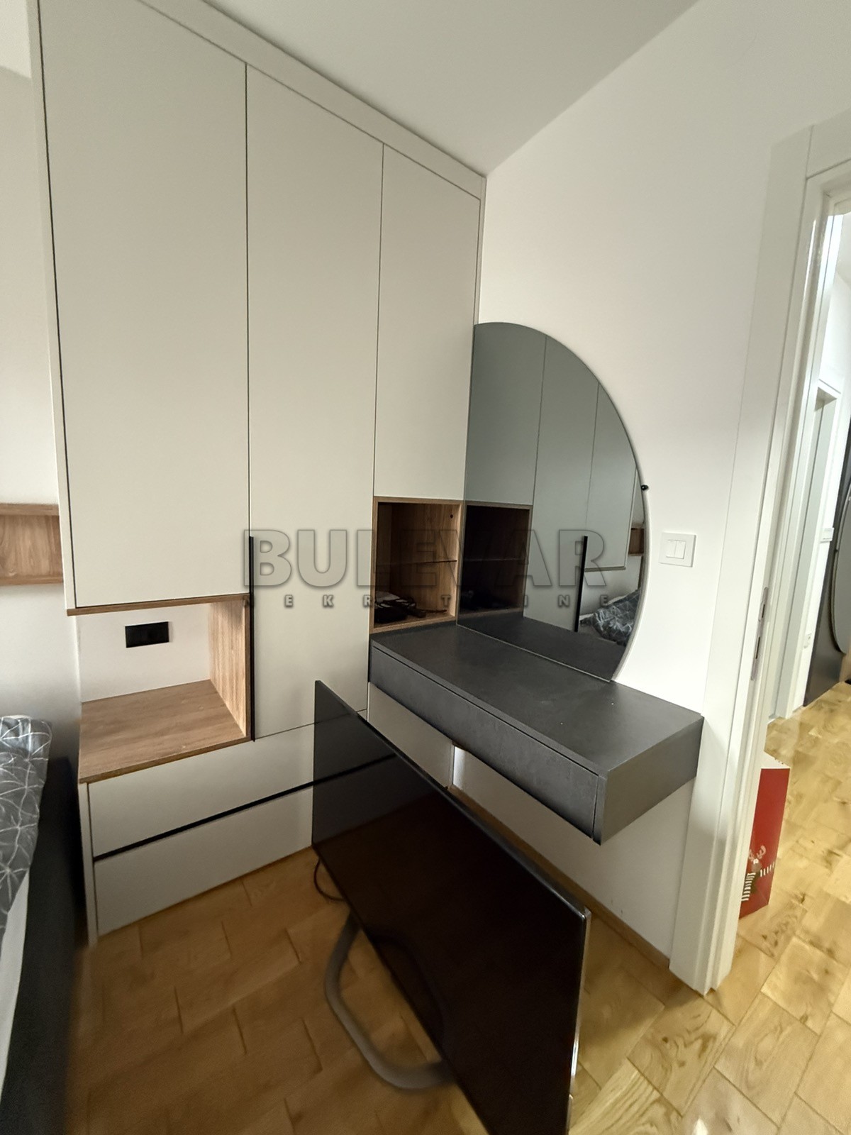 Jednosoban stan, 60 m2, Centar, Vožda Karađorđa ID: i-013387 9