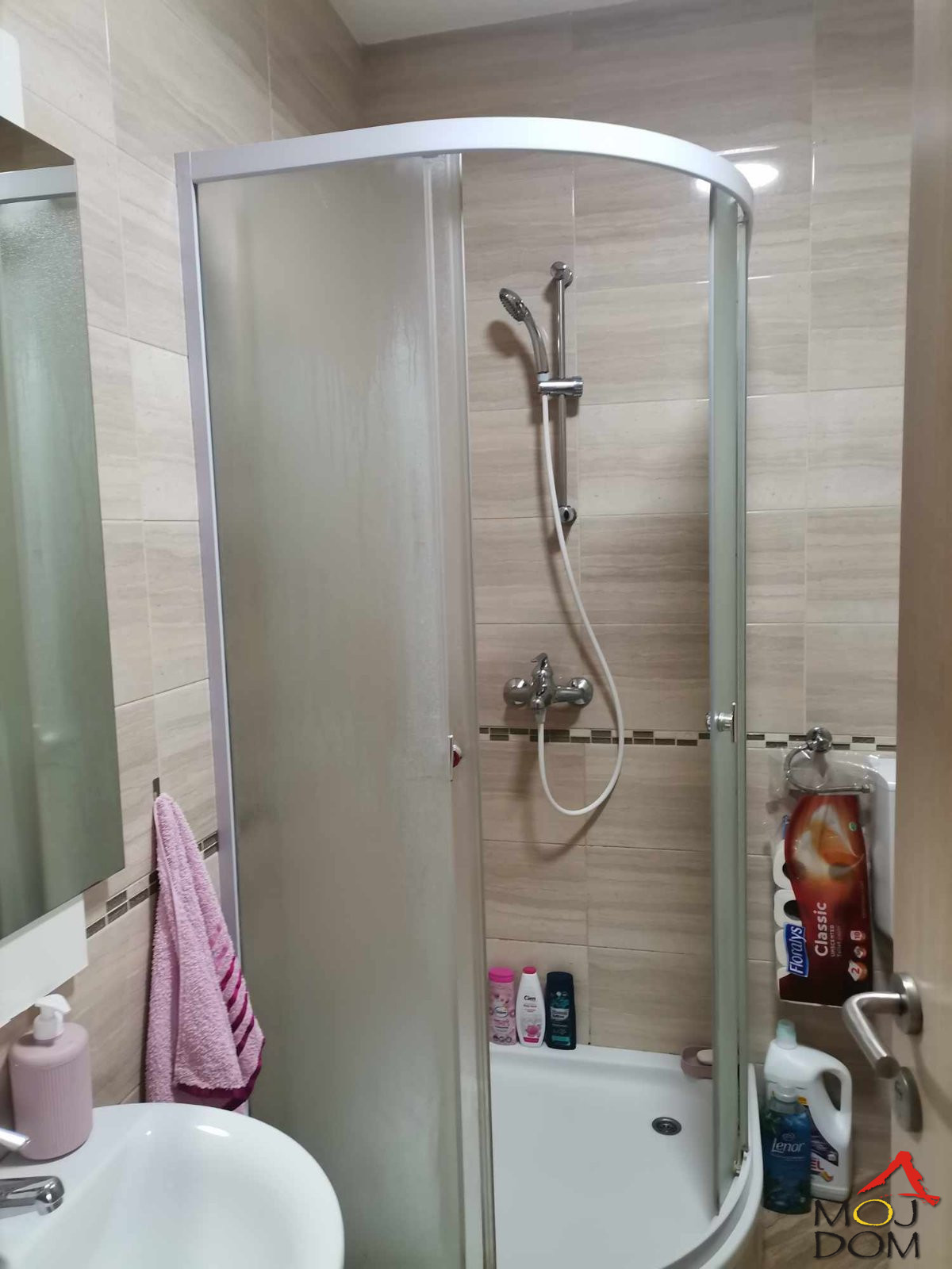 Stan,NOVI SAD,SOMBORSKI BULEVAR,kv: 27, € 83600, ID: 1029283 5