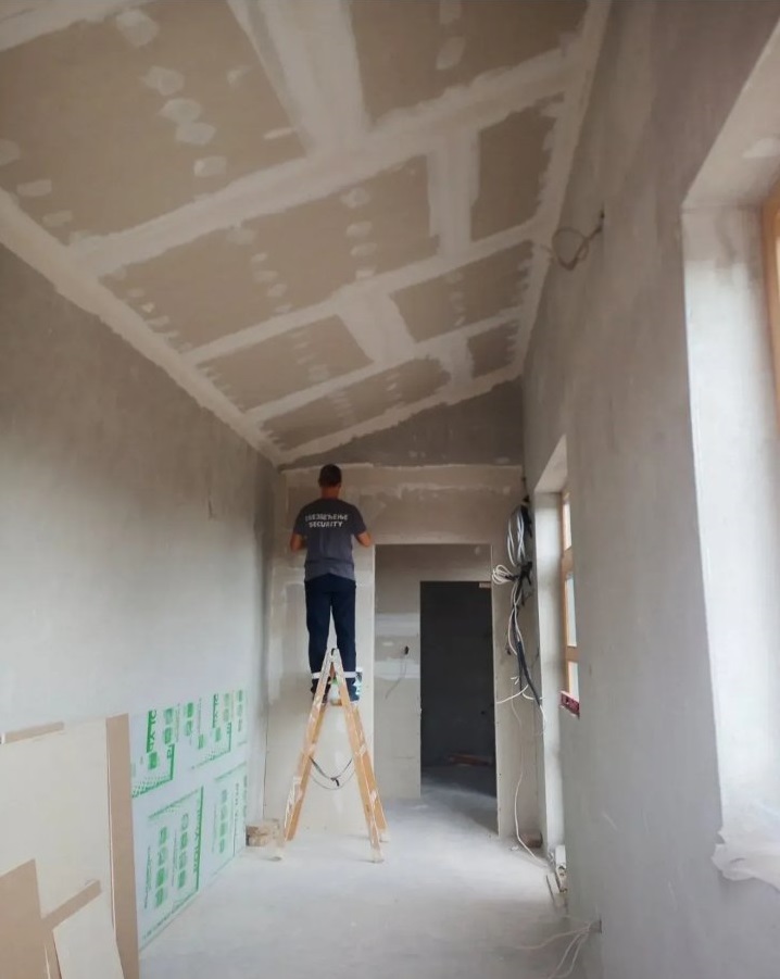 Prodajem kucu u Krcedinu 2