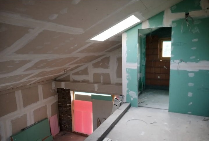 Prodajem kucu u Krcedinu 4