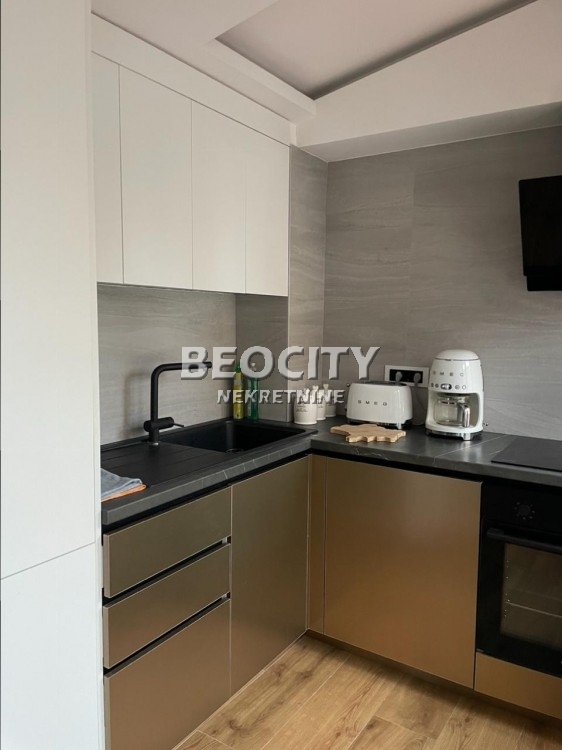 Dvosoban stan, 49 m2, Novi Sad, Trg slobode ID: 115729 5