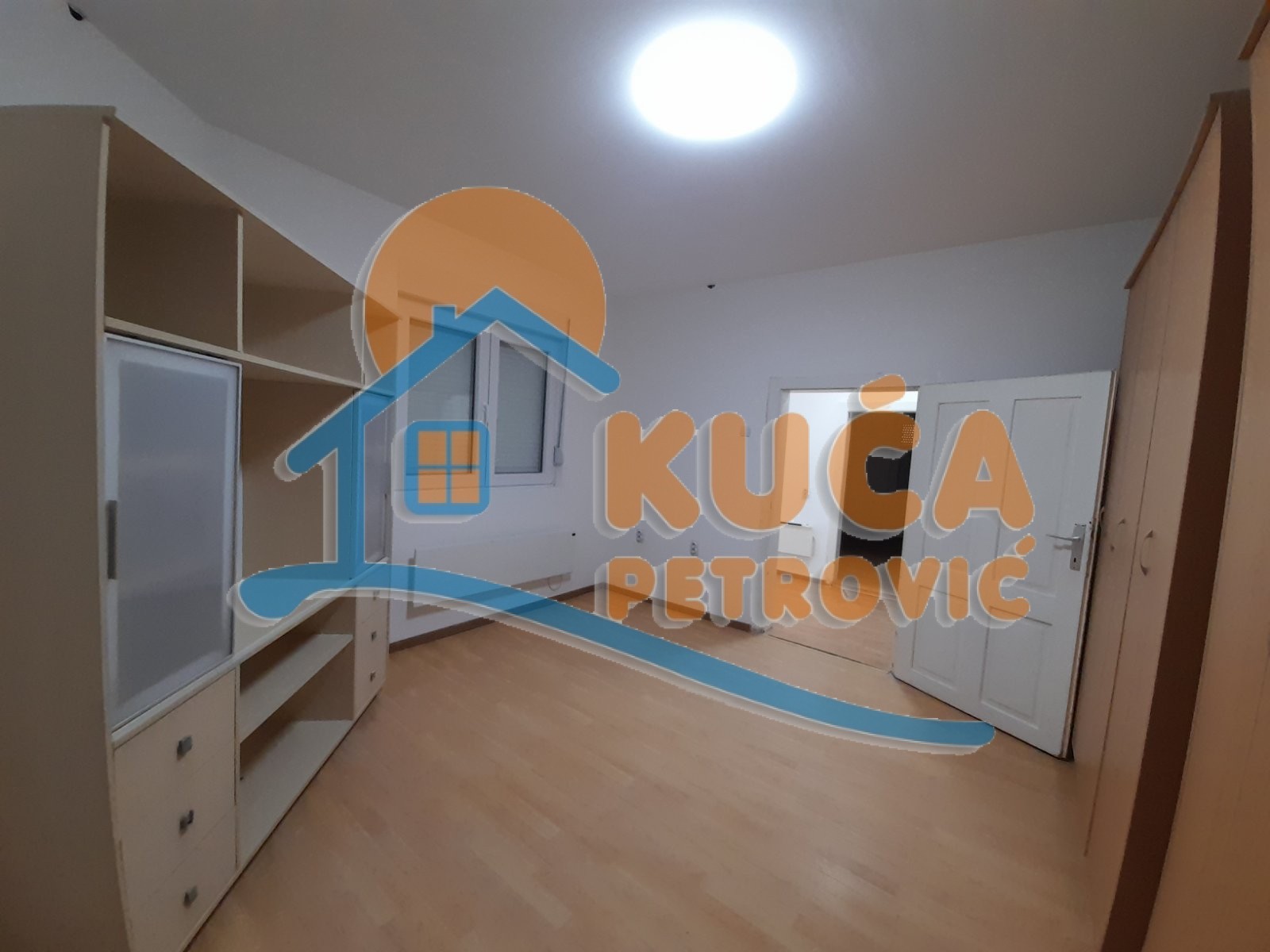 Lokal, 50 m2, Centar, Jeronimova ID: i-013361 2