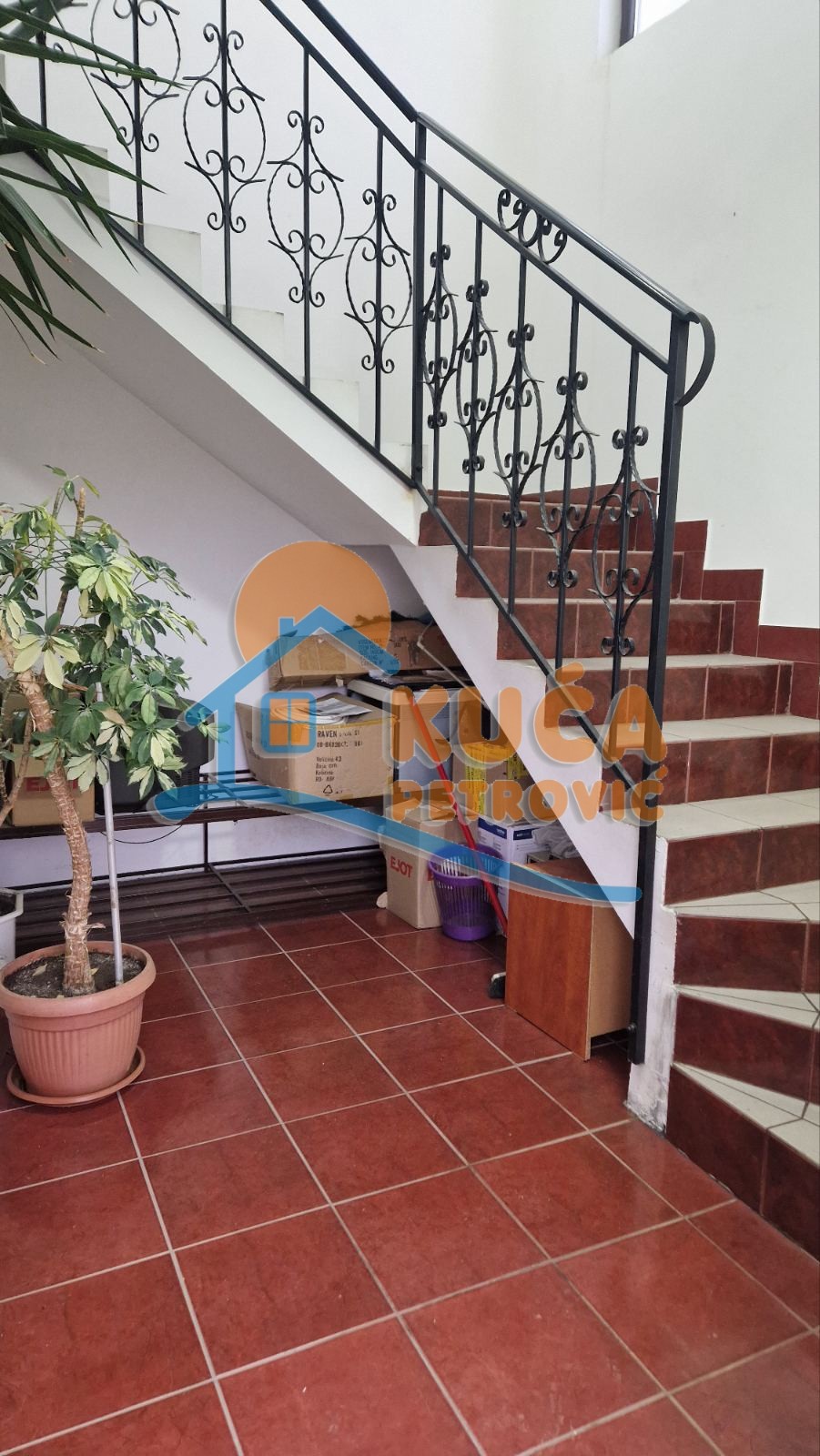 Lokal, 90 m2, Palilula, Topličkog partizanskog odreda ID: i-013397 12