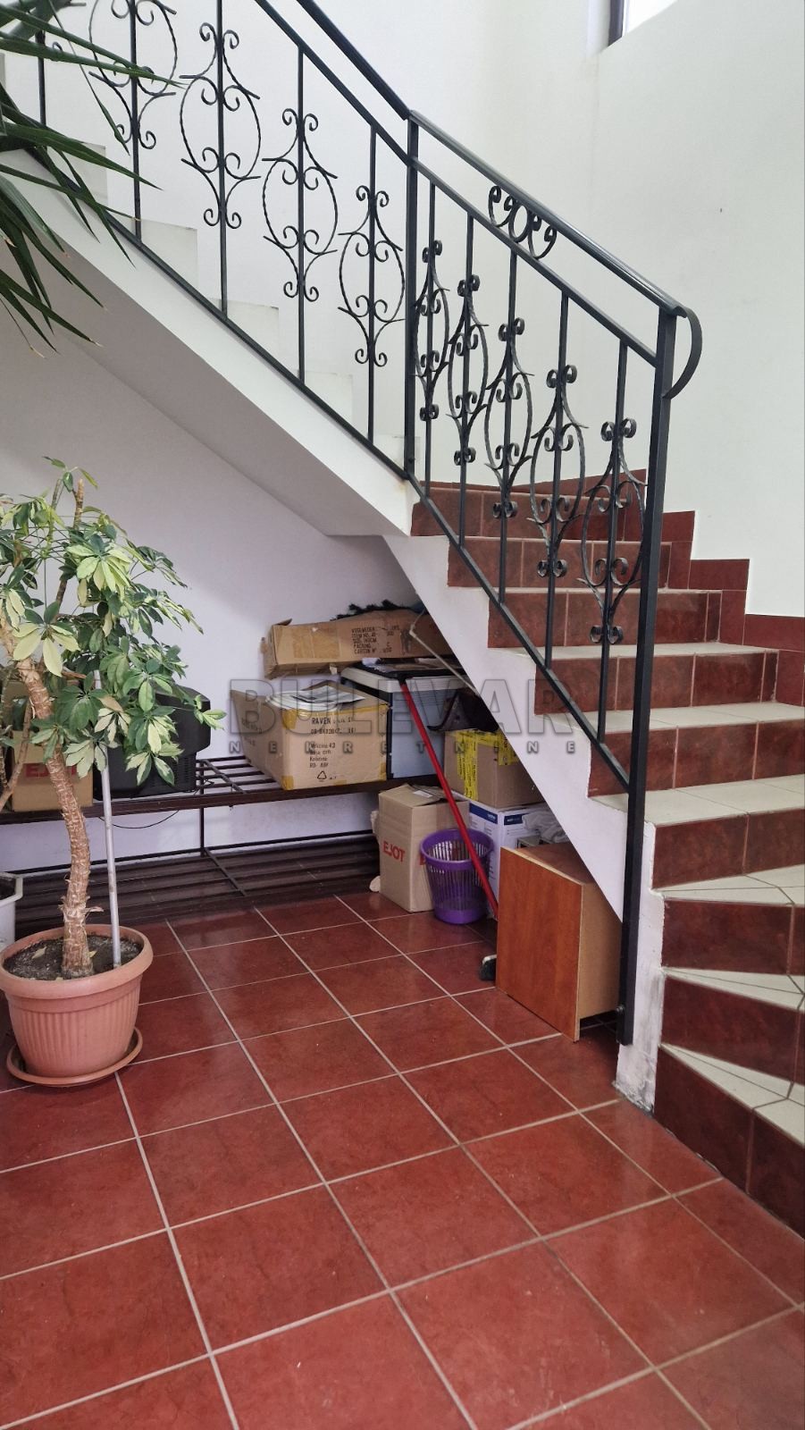 Lokal, 90 m2, Palilula, Topličkog partizanskog odreda ID: i-013397 12