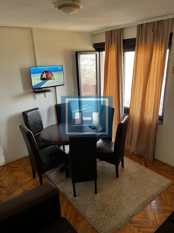 Na prodaju stan u Ćupriji - Odlična lokacija! 5