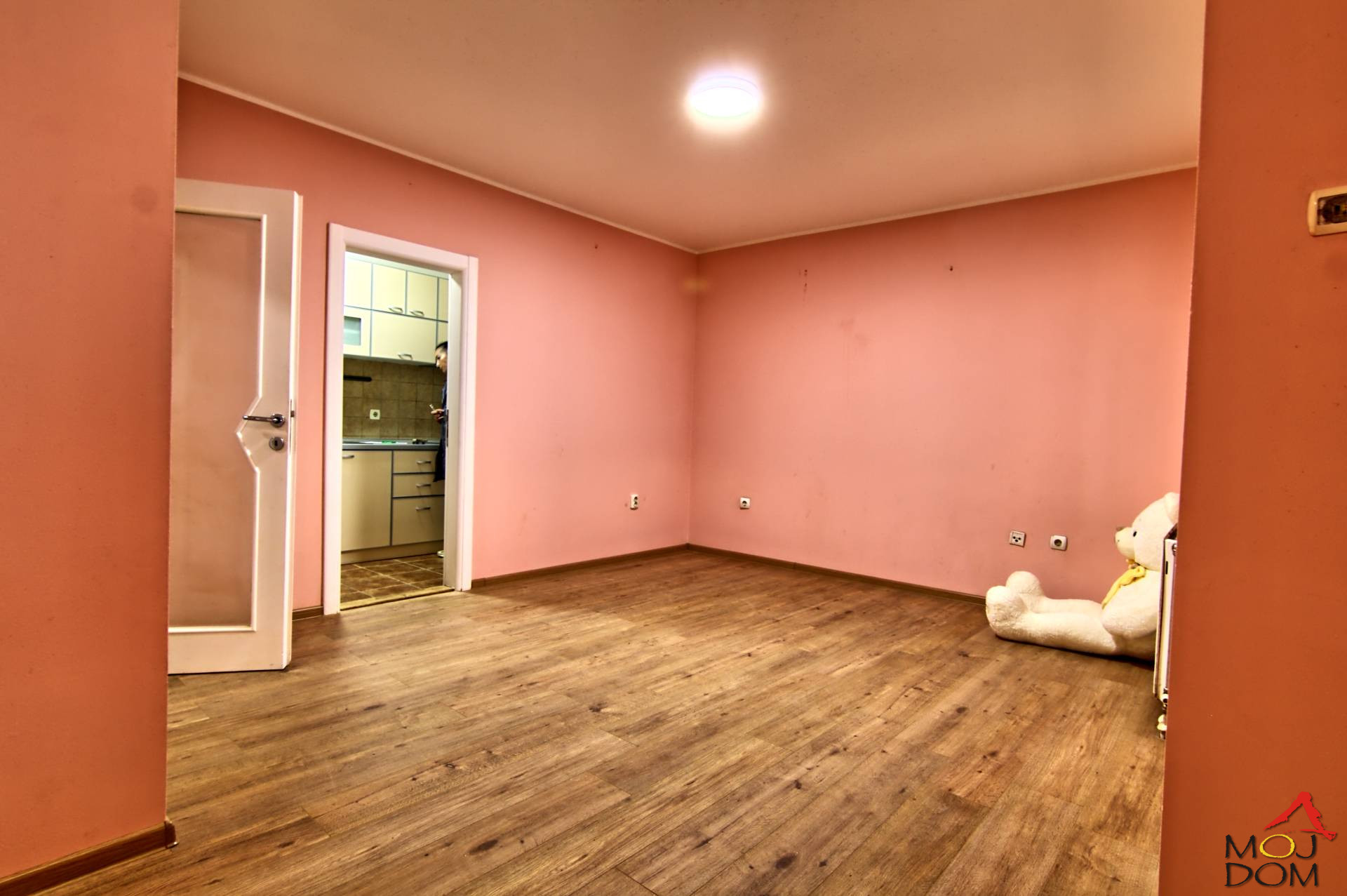 Stan,NOVI SAD,BULEVAR,kv: 44, € 139000, ID: 1029610 7