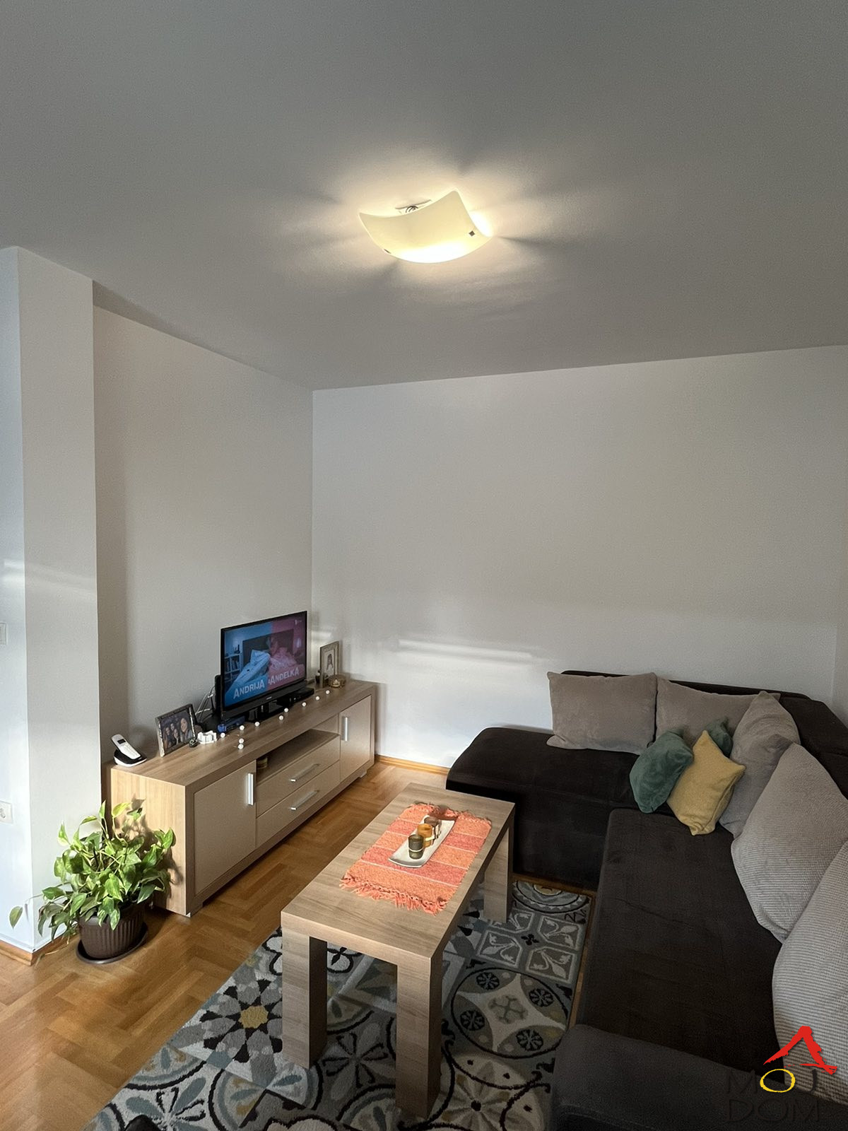 Stan,NOVI SAD,SOMBORSKI BULEVAR,kv: 77, € 178000, ID: 1029148 2