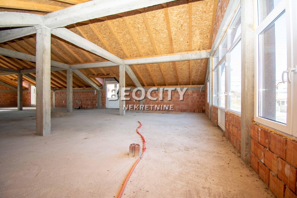 Trosoban stan, 200 m2, Sremčica, Beogradska ID: 103883 8