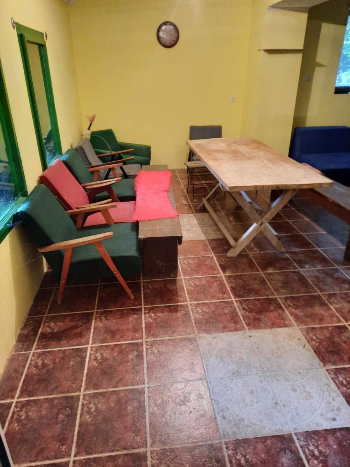 Prodajem kucu Rabe Novi Knezevac 3