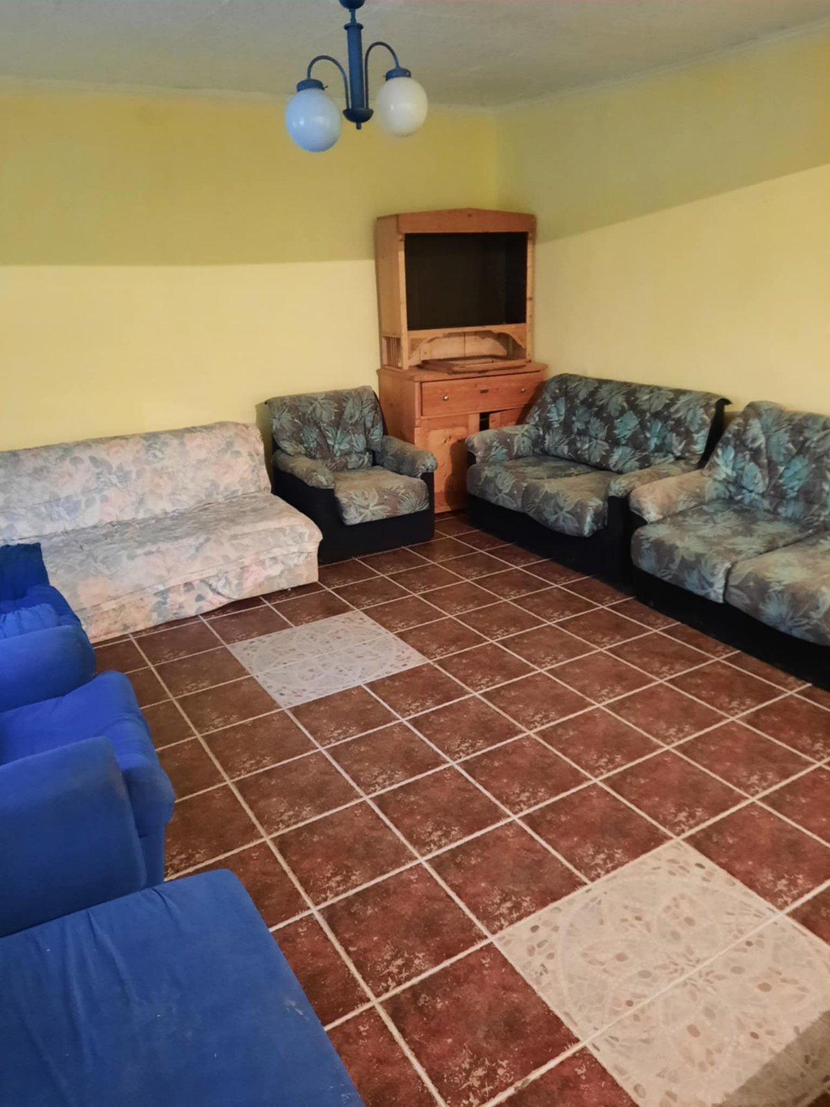 Prodajem kucu Rabe Novi Knezevac 4