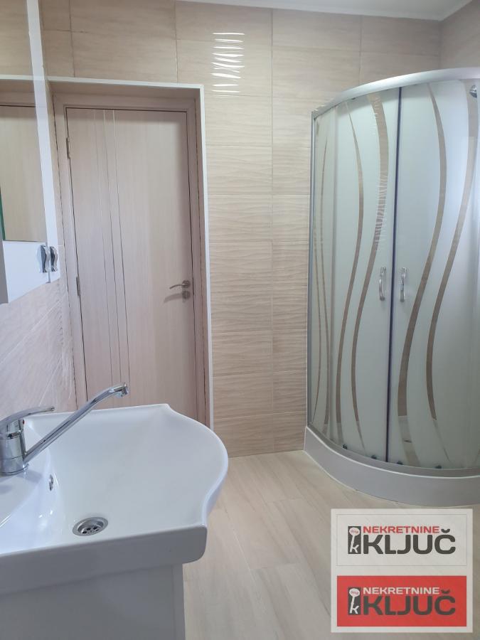 KLISA, 71m2, Trosoban, Prazan, Useljiv 10