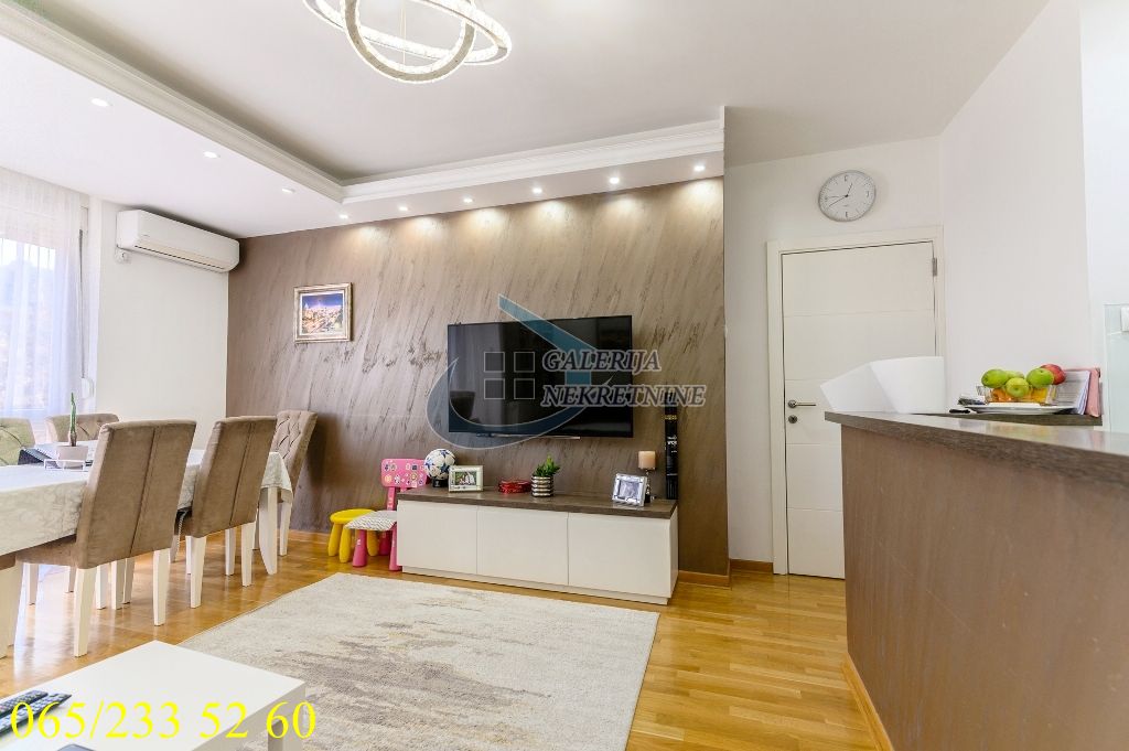 Zvezdara  Lion   Radoja Domanovića 64m2 3