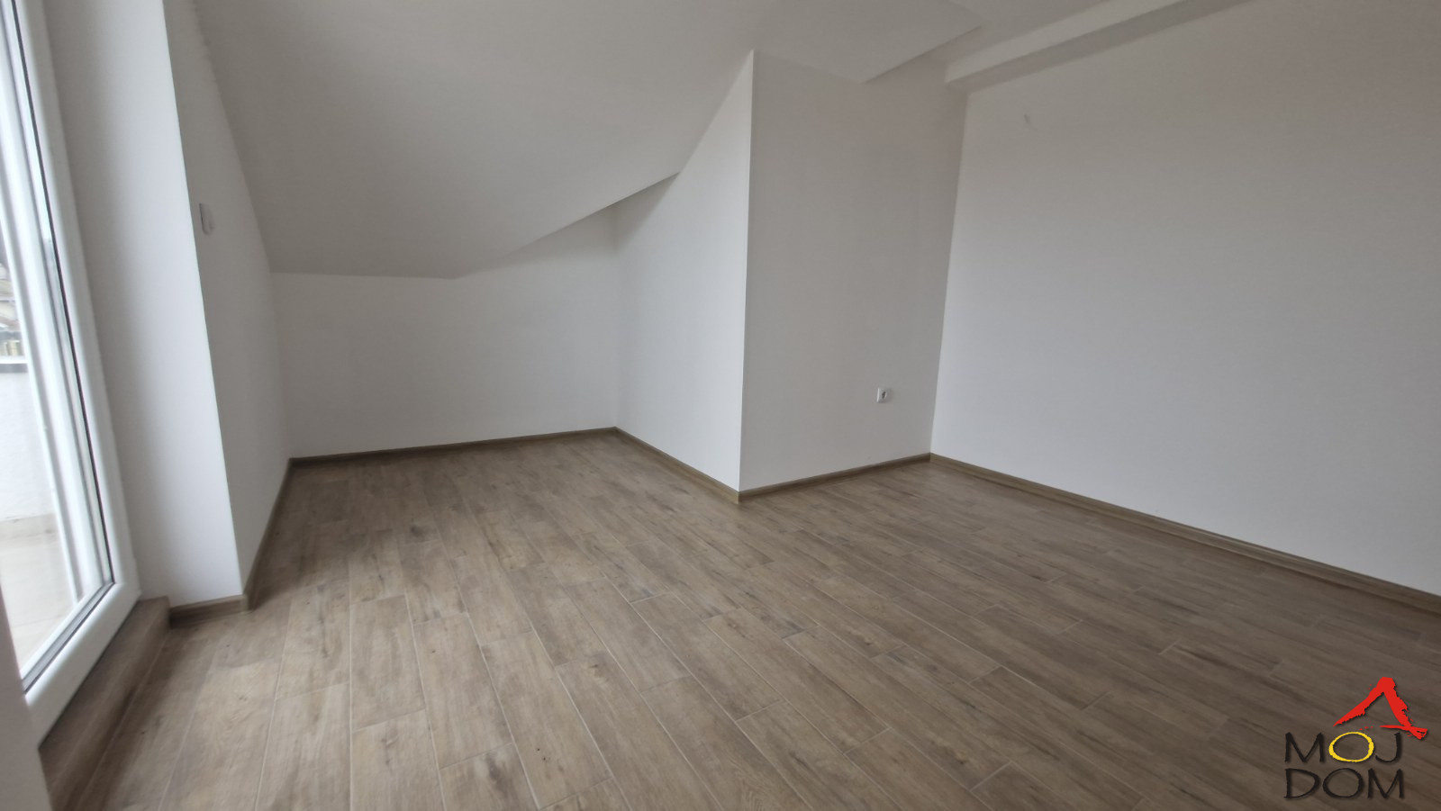 Stan,NOVI SAD,ŠARENGRAD,kv: 100, € 139000, ID: 1029623 12