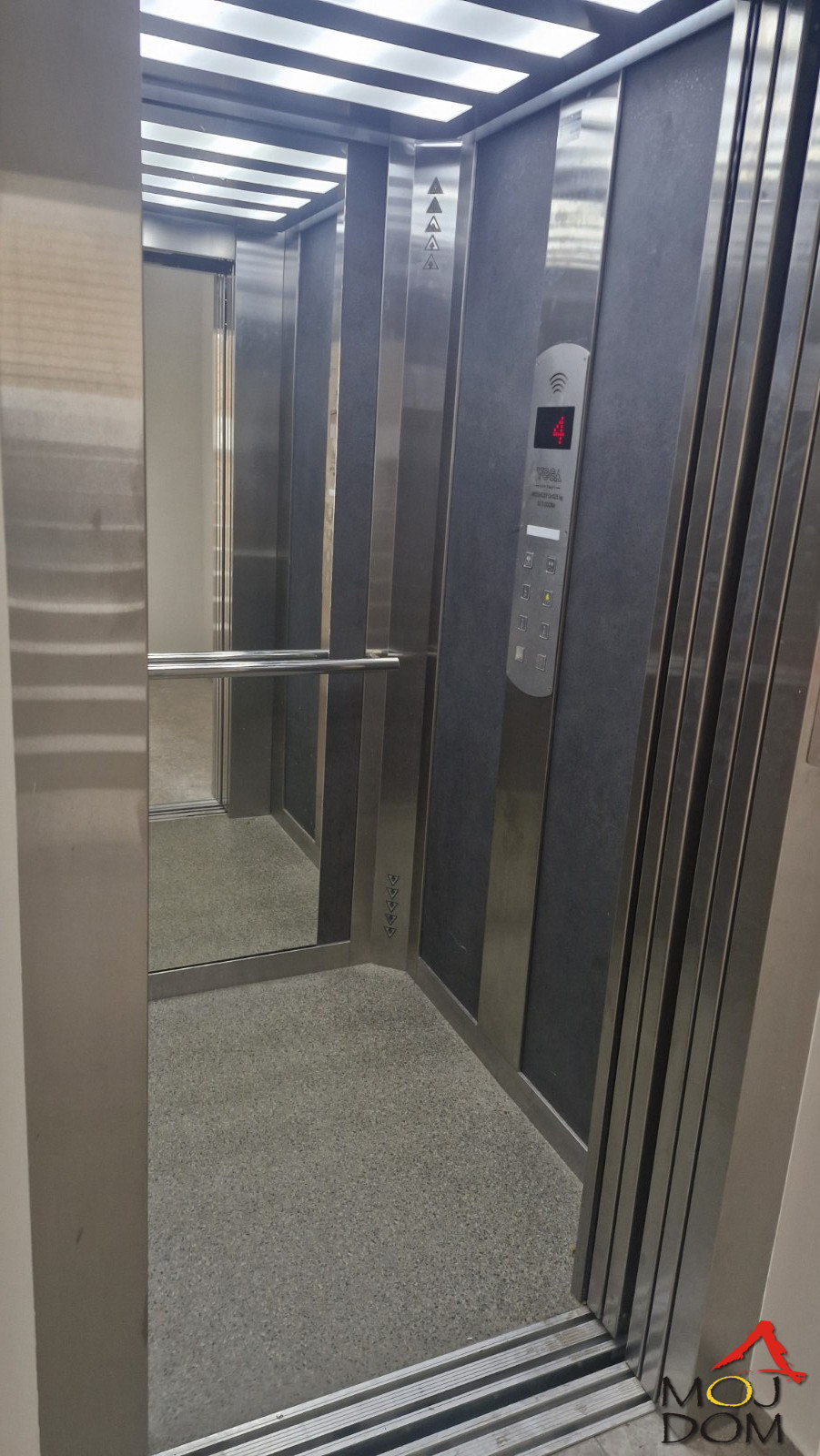 Stan,NOVI SAD,ŠARENGRAD,kv: 100, € 139000, ID: 1029623 24