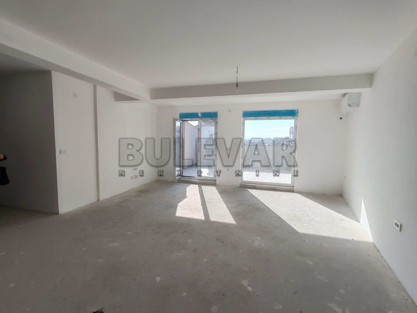 četvorosoban stan, 120 m2, Dragoljuba Milovanovića Bene ID: p-013412 3