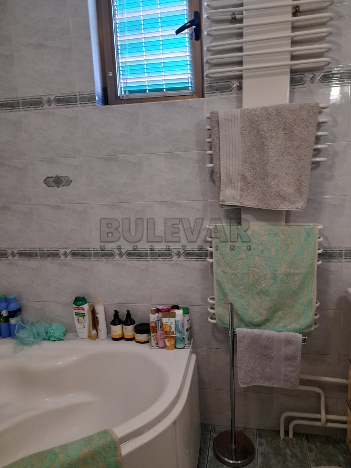 četvorosoban stan, 151 m2, Vašarište, Kralja Milana IV ID: p-013429 17